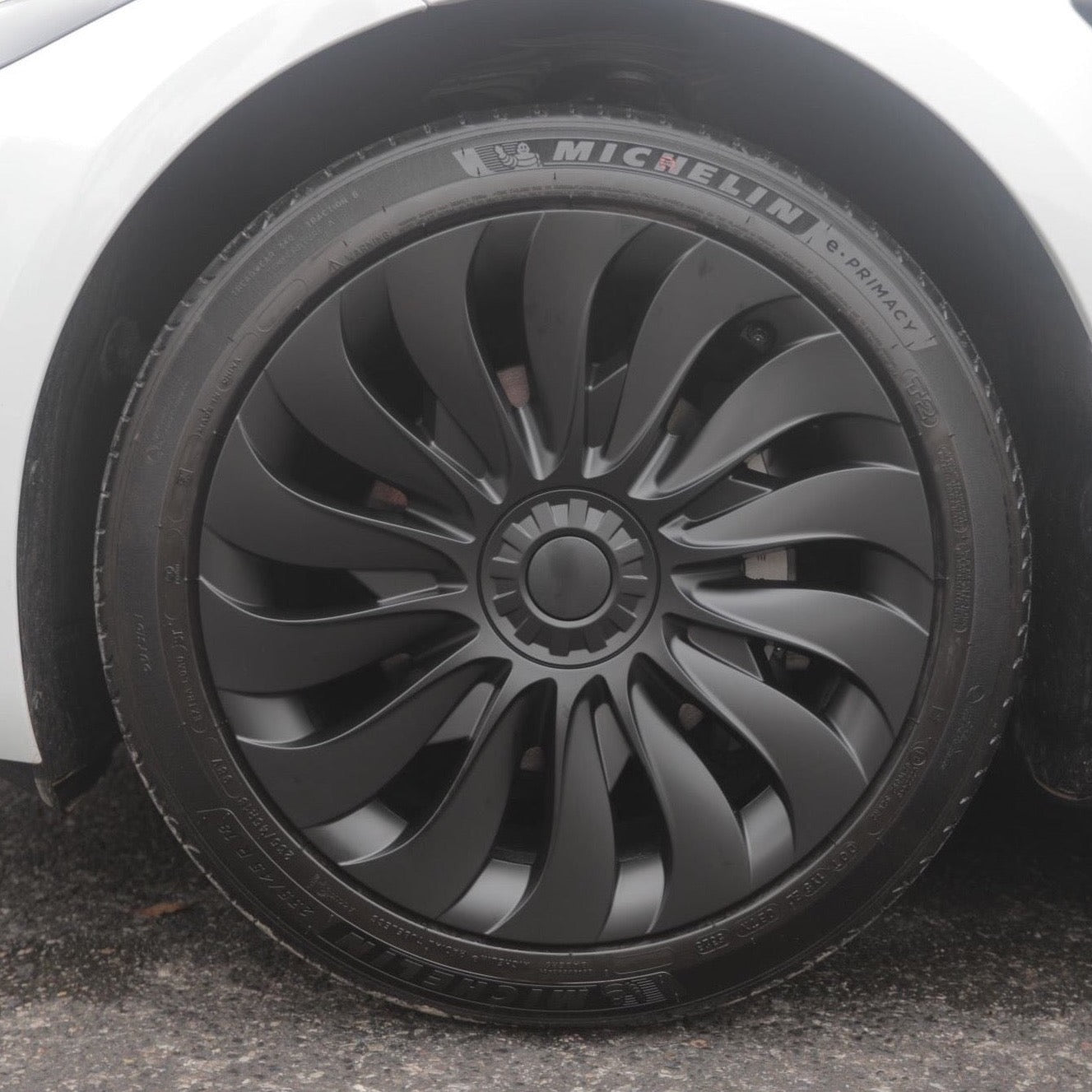 TURBINE MATTE                    |  Tesla Model 3 HIGHLAND 18" kapsler