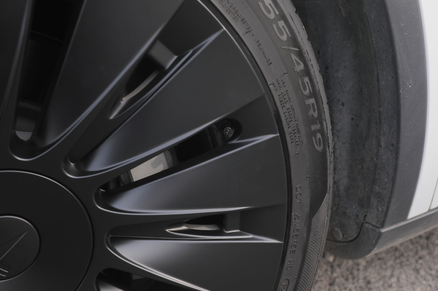 HUBHALO MATTE   | Tesla Model Y Gemini kapsler
